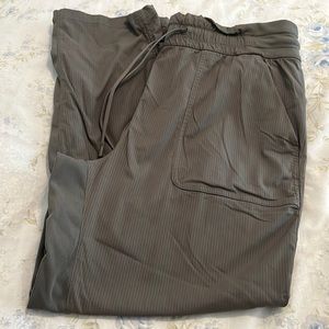 Lululemon dance studio athletic pants corp